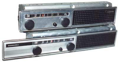 Radiomarelli (I); Mod.: AR 128; (1970/74)
Tipo: Autoradio a transistor
Gamme: OM (Supereterodina)
Valvole: ---
Alimentazione: 12 V (negativo a massa)
Mobile: Involucro e frontale in metallo
Dim.:modello corto 360x70xh85 mm; modello lungo 410x70xh85 mm

