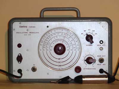 Corso anno 1966
Oscillatore modulato mod. 412 (OL, OC, OM, FM). Modulazione esterna ed interna. Valvola ECF80.
