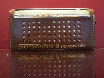 Sonovox (8 transistors)
