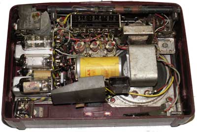 Voxson-FARET (I); Superdinghy  mod. 504; (1955-59)
Vista interna dell'apparecchio.
