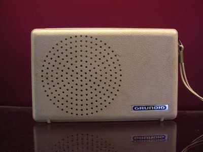 Grundig mod. "Mini-boy 300".

