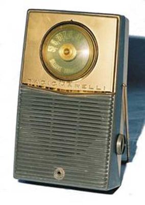 Radiomarelli/West (I);Mod.: RD 304; (1960/61)
Stessa versione del Radiomarelli, ma prodotto con marchio West.
