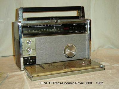 Zenith Trans-Oceanic Royal 3000 (1963)
